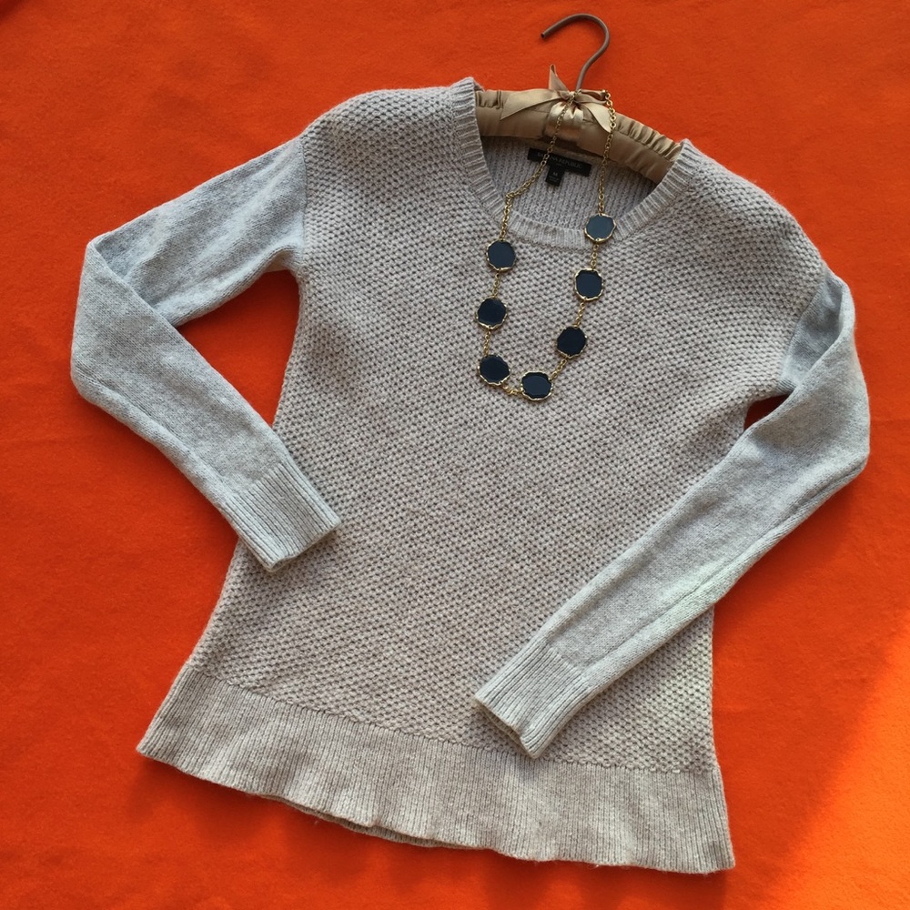 Banana Republic Long Sleeve Crewneck Wool Sweater
